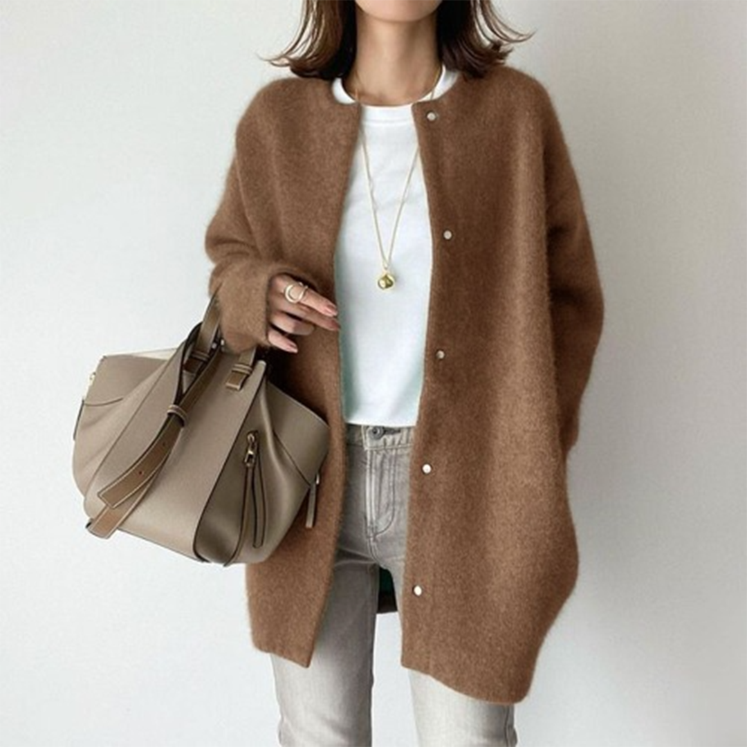 Chloe | The Elegant Cardigan
