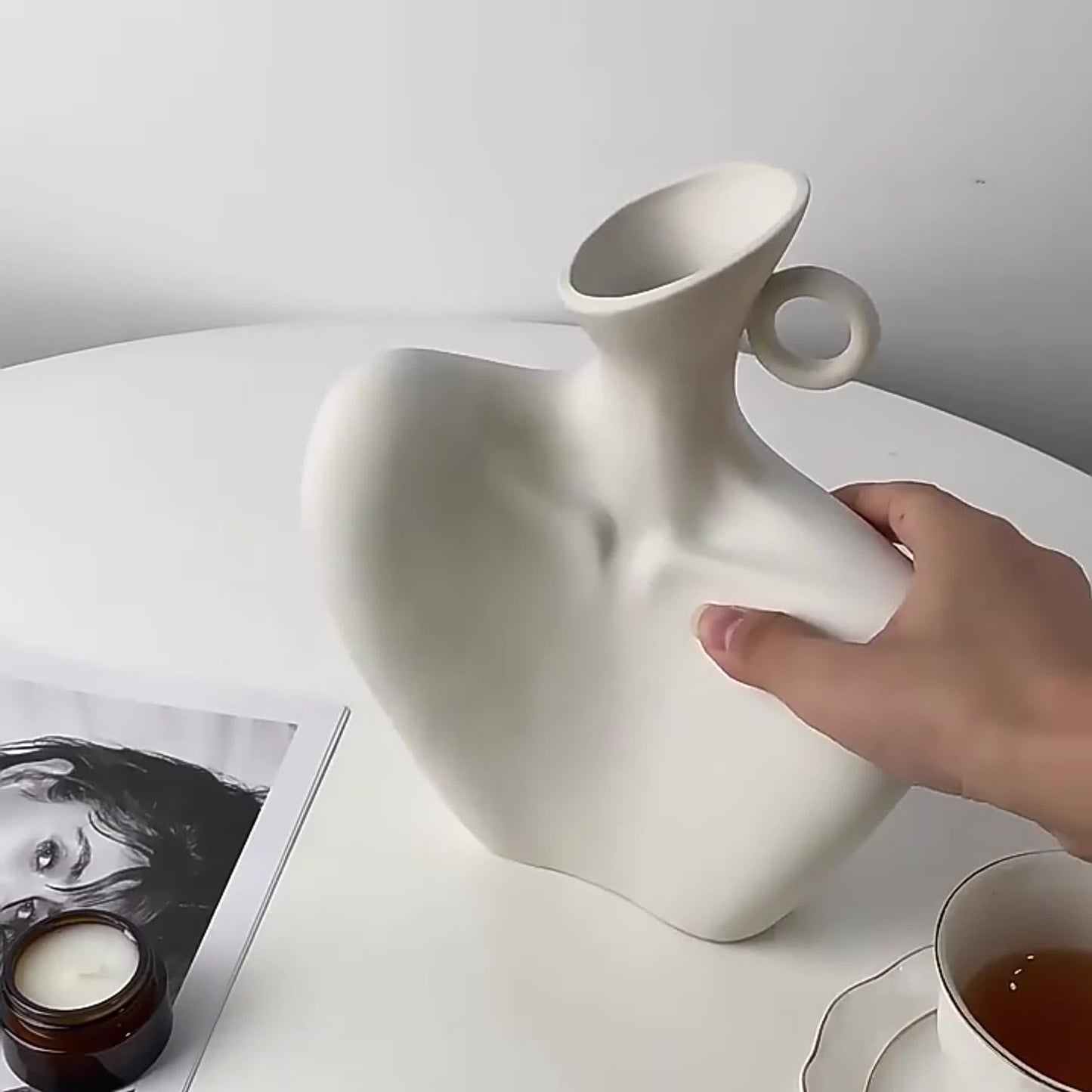 Sculptura Vase | Artistic Flower Vase