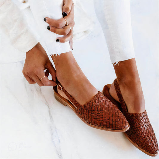 Lunara | Low Sandals